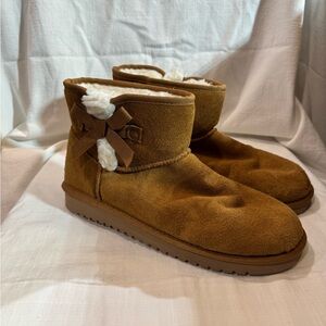 Koolaburra Tan Suede Boots with Bow Accent